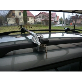Obrázek pro Univerzálny priečny strešný nosič na lyžiny .