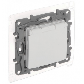 Obrázek pro LEGRAND Niloe Jednozásuvka so záslepkou IP44 764537 biela