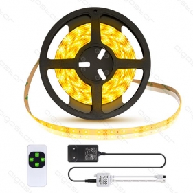 Obrázek pro KOMPLET LED pás vodeodolný IP65 18W/1200lm, 60led2835/m - 5m - Teplá biela + zásuvkový napájací zdroj 12V + IR ovládanie 