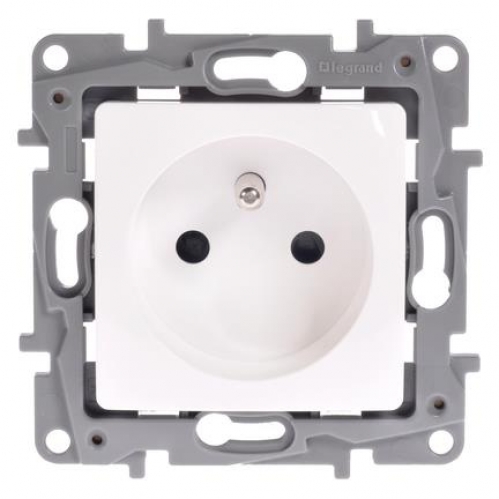 Obrázek pro LEGRAND Niloe Jednozásuvka so záslepkou 764527 biela